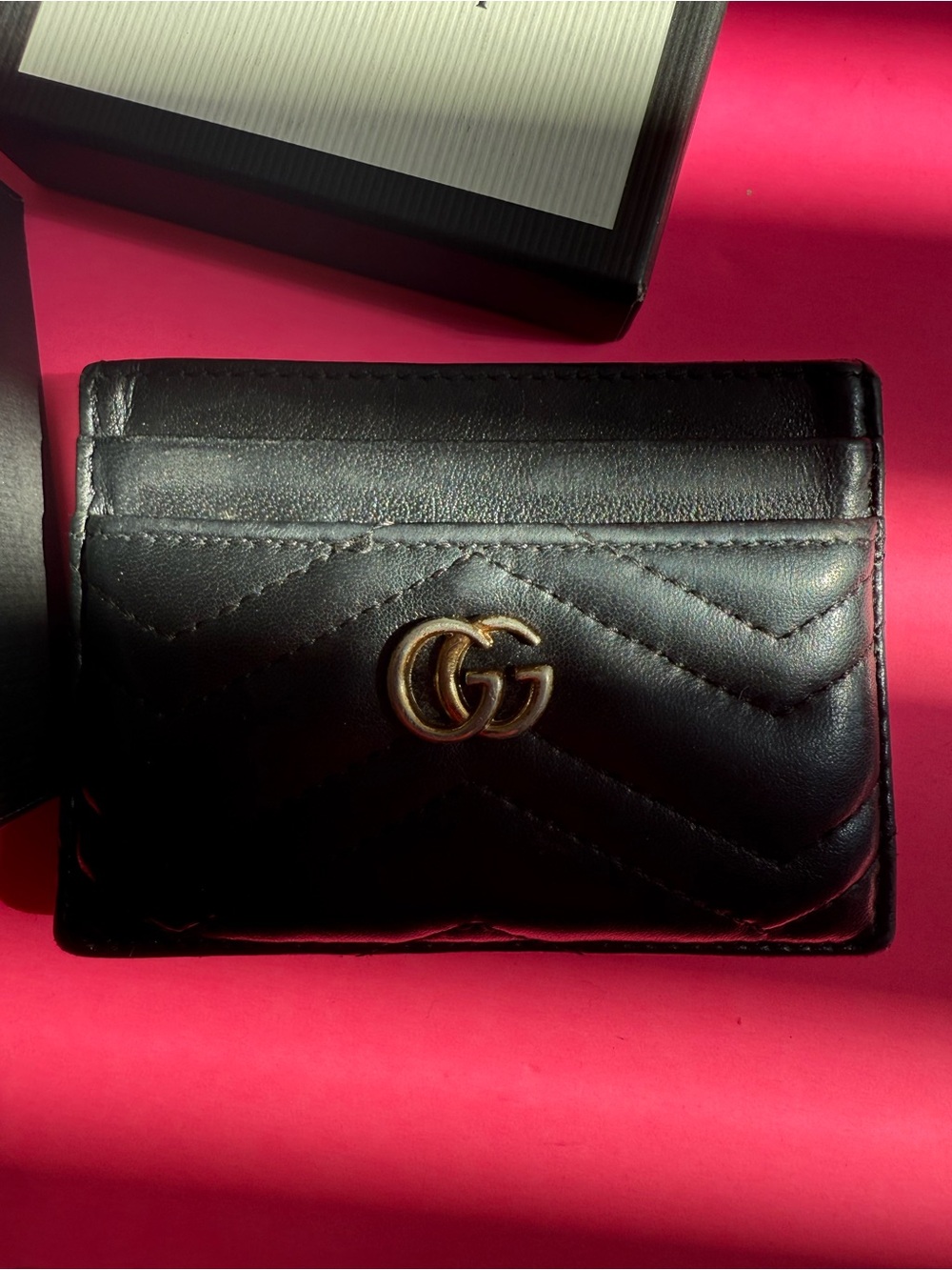 Gucci Black Quilted Leather GG Card Holder with Gold Hardware - Picture 3 of 8